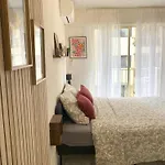Apartment A Deux Pas Des Plages Et Au Coeur Du Vieil , Beau Renove