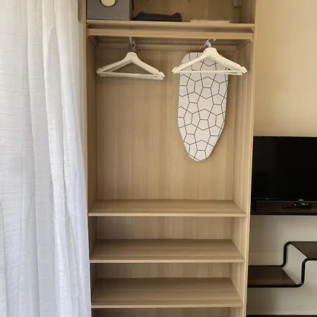 A Deux Pas Des Plages Et Au Coeur Du Vieil , Beau Renove