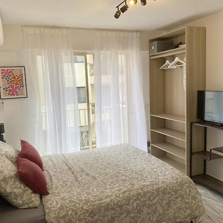 Apartamento A Deux Pas Des Plages Et Au Coeur Du Vieil , Beau Rénové *